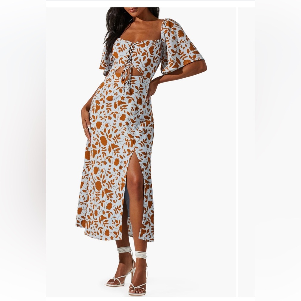 ASTR the Label | Floral Cutout Detail Dress in Small
